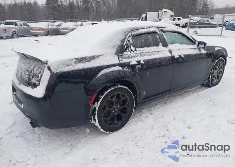 2015 Chrysler 300 300S z USA, uszkodzony, nr VIN 2C3CCAGG0FH876296